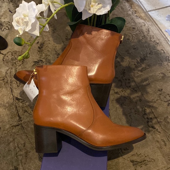 Antonio De Faria Gorgeous Leather Boots Gold Hardware New With Tags